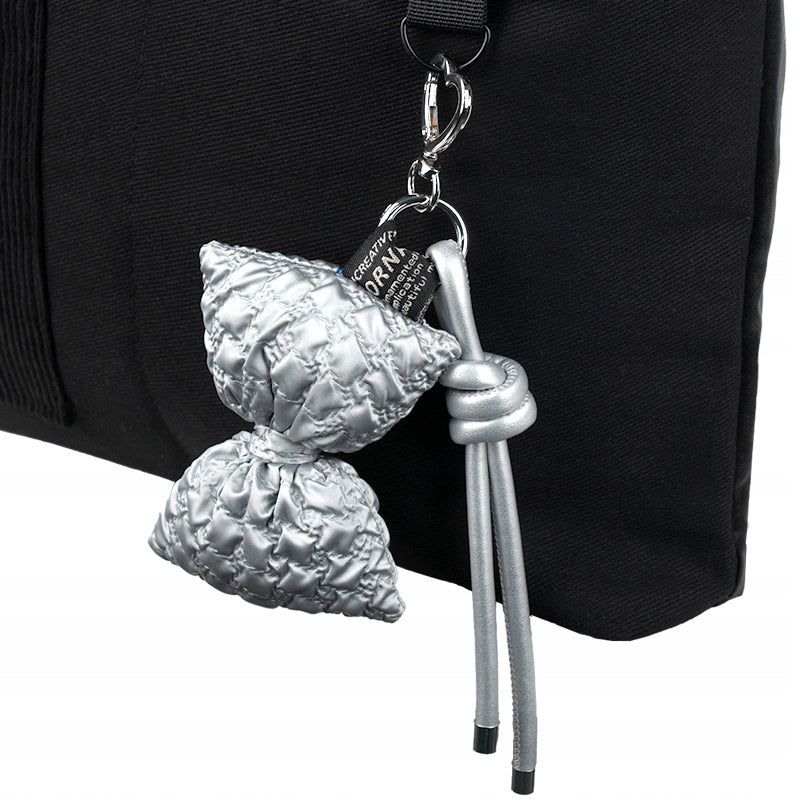 Brelok zawieszka Kite kokarda 3D z karabińczykiem do plecaka streetwear - Image 2