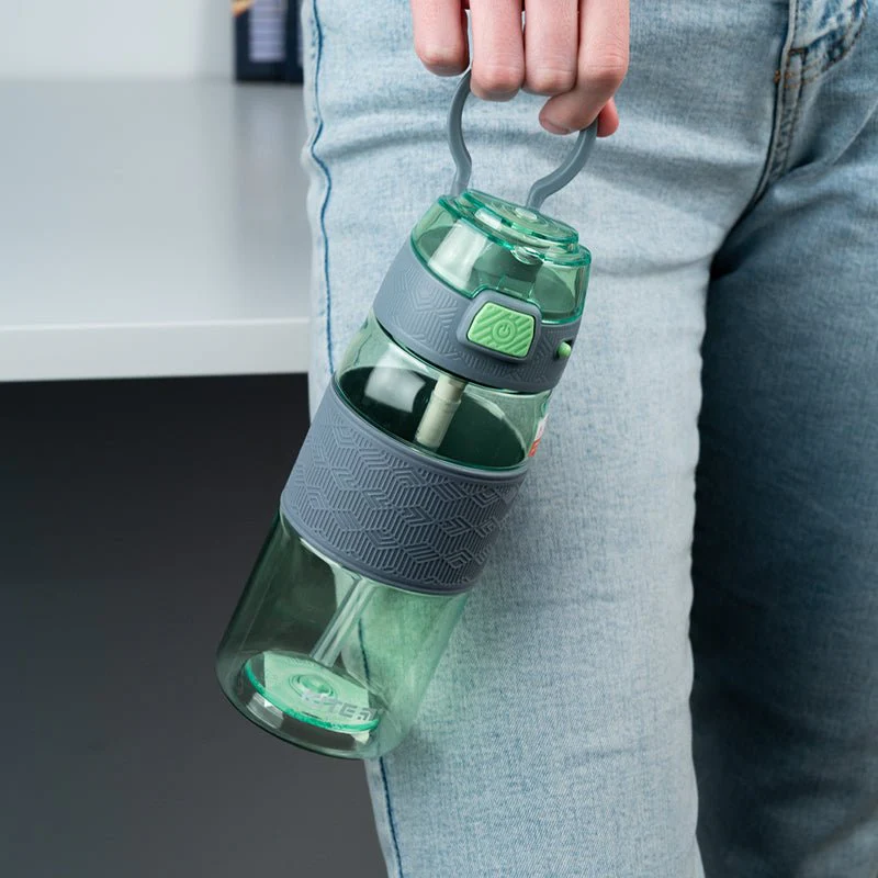 Butelka na wodę z ustnikiem 600 ml zielona - Image 3