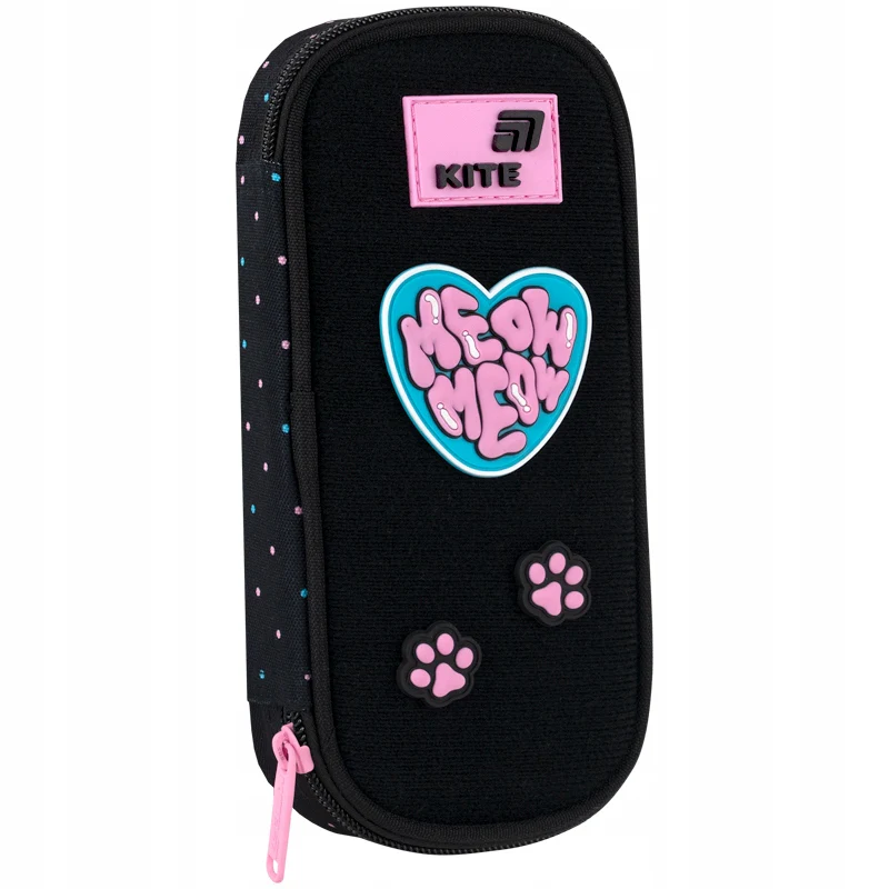 Piórnik Kite Pretty Kitty czarny usztywniany ze zdejmowanymi naszywkami dla dziewczynki