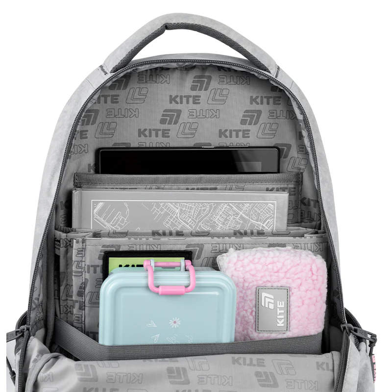 Stylowy plecak młodzieżowy szkolny Kite Hello Kitty z łańcuszkiem i brelokiem 9-12 lat - Image 9