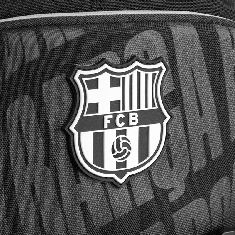Plecak szkolny młodzieżowy FC Barcelona czarny z systemem AGS i uchwytem na deskorolkę - Image 12