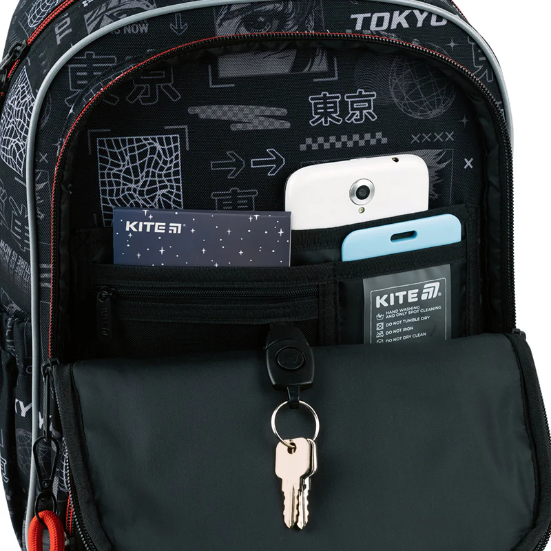 Miękki plecak szkolny dla chłopca z ortopedycznymi plecami i badge 3D Kite Tokyo - Image 8