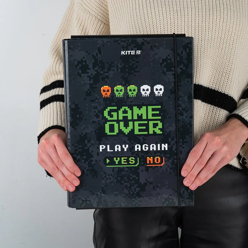Teczka z gumką A4 czarna Game Over - Image 2